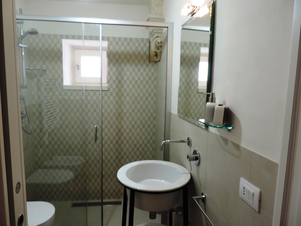 Casa Adele - Dimora Del 1700 Nel Centro Storico Bed & Breakfast Martina Franca Eksteriør bilde